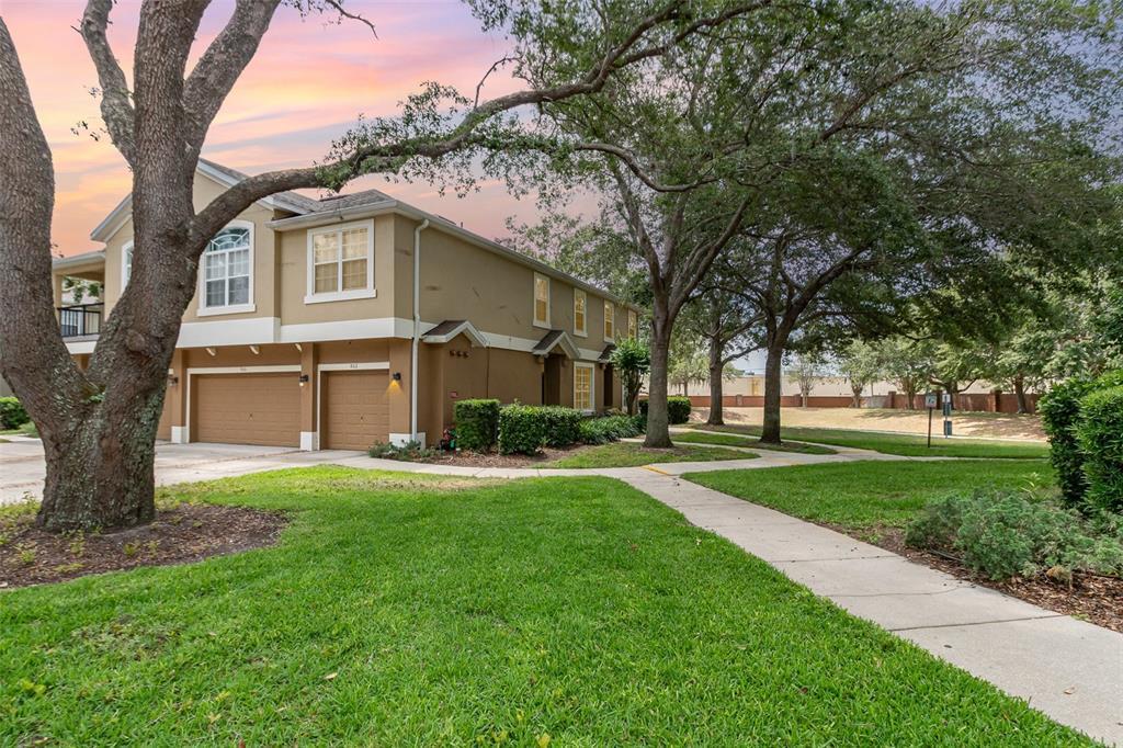 Picture of 866 Ashworth Overlook Drive Unit B, Apopka, FL 32712