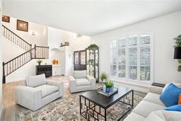 Picture of 9203 Meadow Lane Court, Tampa, FL 33647