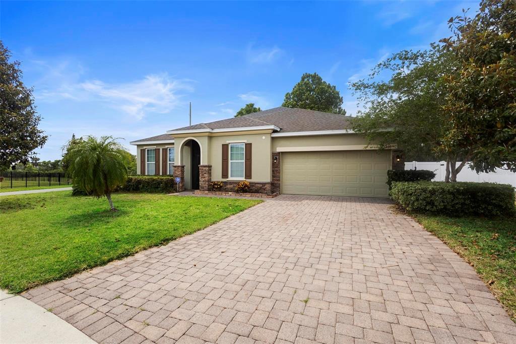 Picture of 1480 Leitrim Loop, Apopka, FL 32703