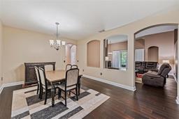 Picture of 6038 Palomaglade Drive, Lithia, FL 33547