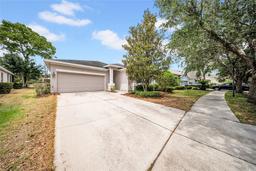 Picture of 15810 Starling Water Drive, Lithia, FL 33547