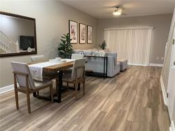Picture of 887 NW 21St Avenue Unit 887, Gainesville, FL 32609