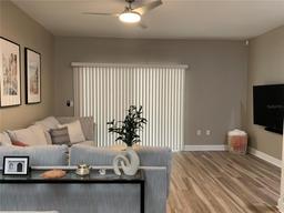 Picture of 887 NW 21St Avenue Unit 887, Gainesville, FL 32609