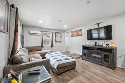 Picture of 4522 5Th Street, Zephyrhills, FL 33542