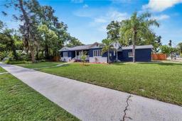 Picture of 6110 N Suwanee Avenue, Tampa, FL 33604