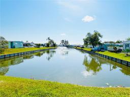 Picture of 415 Oakwood Boulevard, Sarasota, FL 34237