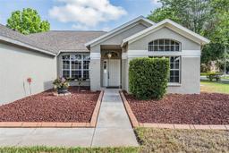 Picture of 4708 Ranch Grove Court, Valrico, FL 33596