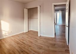 Picture of 4872 Beach Drive Se Unit D, St Petersburg, FL 33705