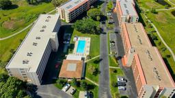 Picture of 9490 Harbor Greens Way Unit 303, Seminole, FL 33776