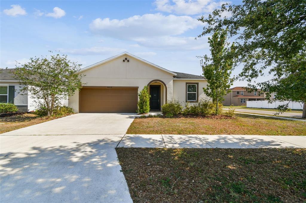 Picture of 10628 Massimo Drive, Wimauma, FL 33598