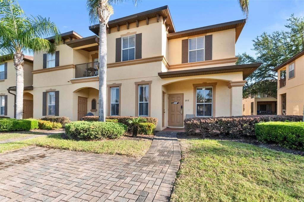 Picture of 202 Napoli Drive Unit 202, Davenport, FL 33897