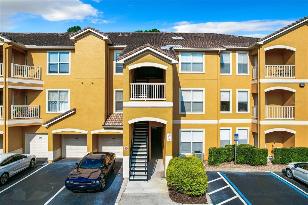 Picture of 8818 Villa View Circle Unit 304, Orlando, FL 32821