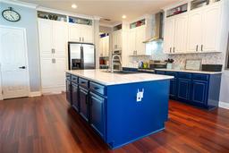 Picture of 14832 Royal Poinciana Drive, Orlando, FL 32828