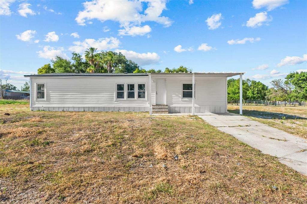 Picture of 8517 Indian Ridge Trail, Lakeland, FL 33810