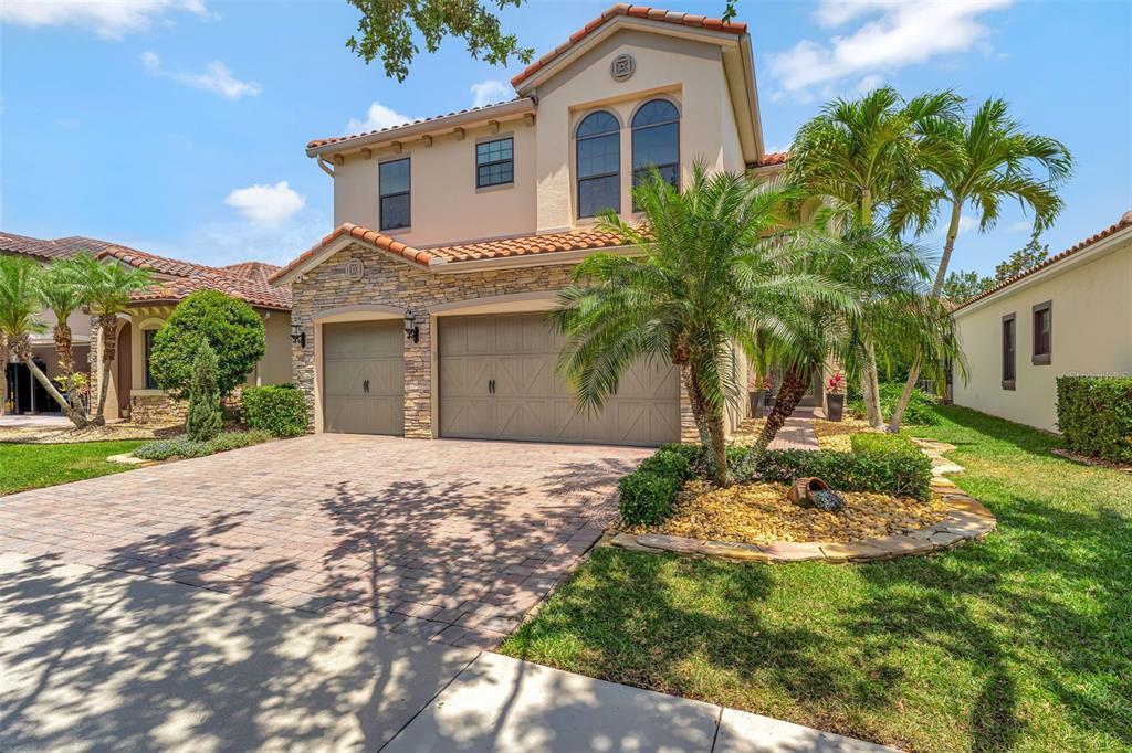 Picture of 8439 Prestbury Drive, Orlando, FL 32832