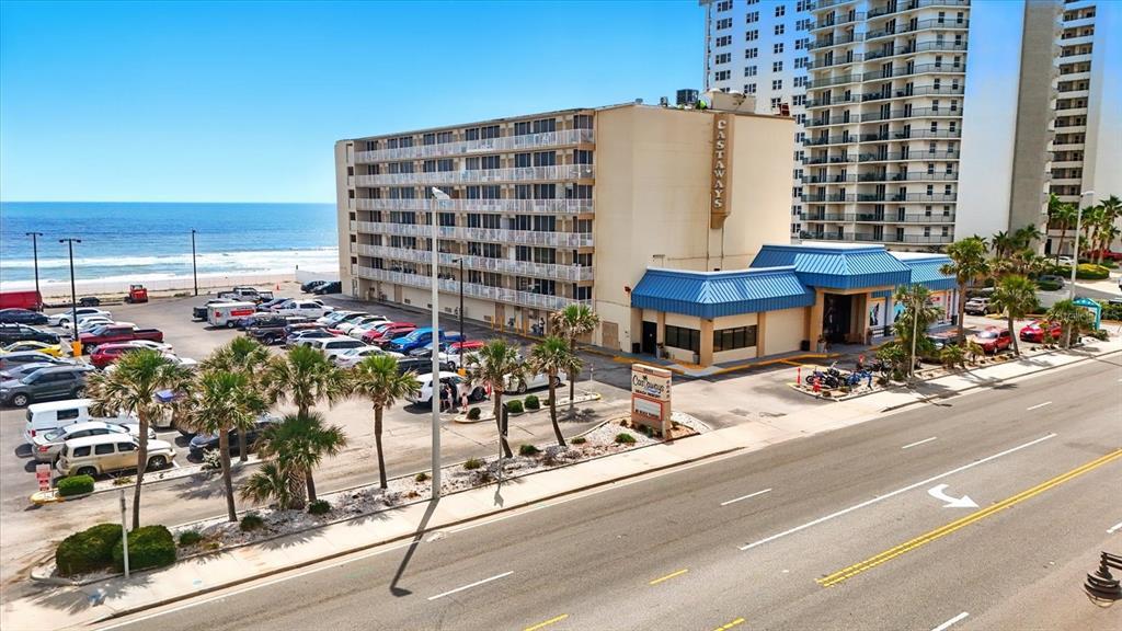 Picture of 2043 S Atlantic Avenue Unit 305, Daytona Beach, FL 32118