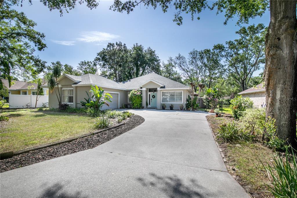 Picture of 2623 Gables Drive, Eustis, FL 32726