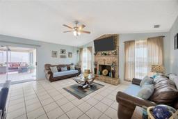 Picture of 1410 Monte Lake Drive, Valrico, FL 33596