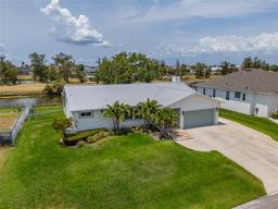 Picture of 817 Eagle Lane, Apollo Beach, FL 33572