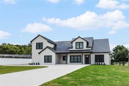 Picture of 1070 Lake Ariana Boulevard, Auburndale, FL 33823