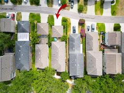 Picture of 5914 Goldenbark Place, Lithia, FL 33547