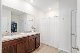 Picture of 5983 SW 83Rd Terrace, Gainesville, FL 32608