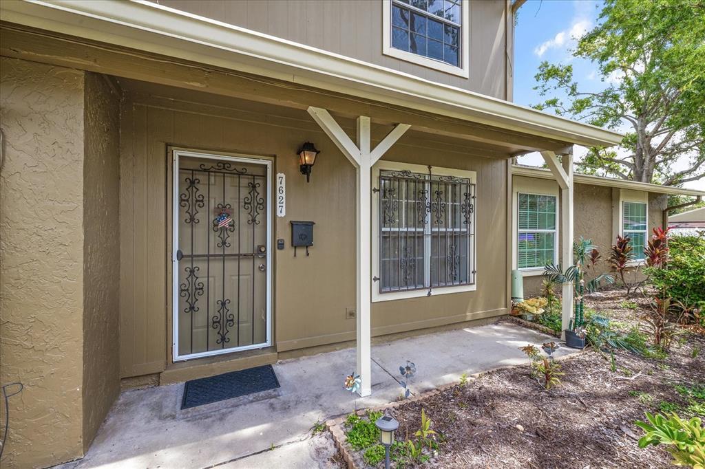 Picture of 7627 Deleon Court, Tampa, FL 33615