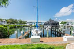 Picture of 5075 Starfish Drive Se Unit A, St Petersburg, FL 33705