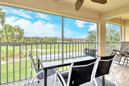 Picture of 9620 Club South Circle Unit 5304, Sarasota, FL 34238