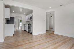 Picture of 4420 Lake Lawne Avenue, Orlando, FL 32808