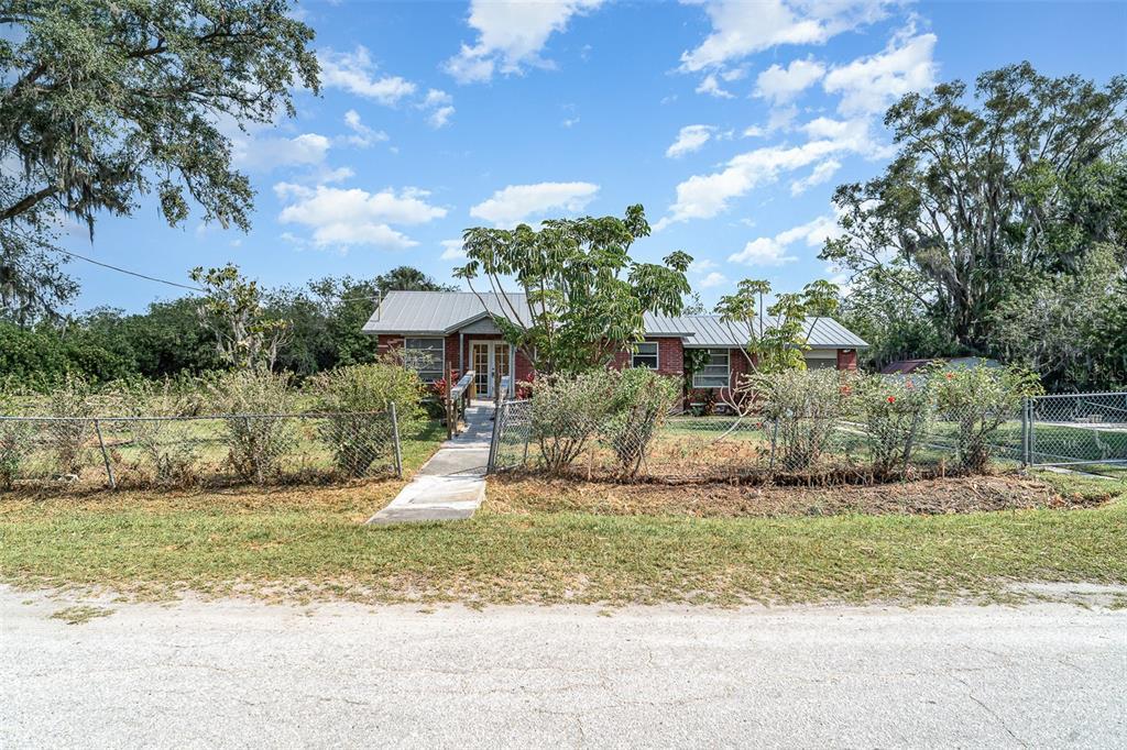 Picture of 6118 Kracker Avenue, Gibsonton, FL 33534
