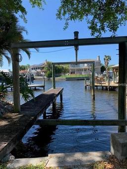 Picture of 600 Banana Street, Tarpon Springs, FL 34689