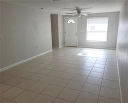 Picture of 906 Balmoral Place, Valrico, FL 33594