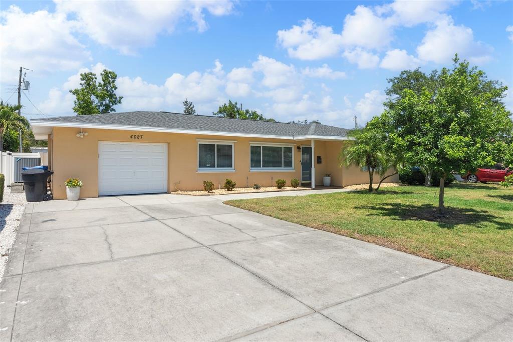 Picture of 4027 25Th Avenue N, St Petersburg, FL 33713