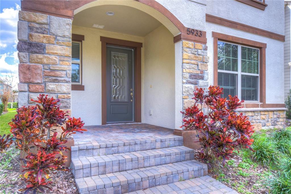 Picture of 5933 Caldera Ridge Drive, Lithia, FL 33547