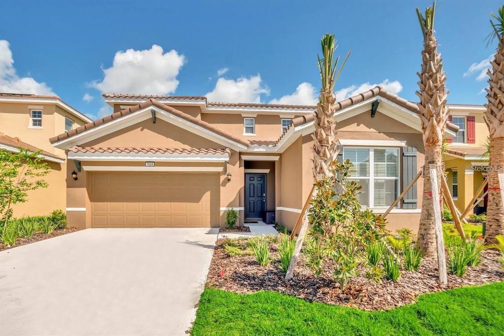 Picture of 7634 Oakmoss Loop, Davenport, FL 33837