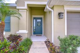 Picture of 33518 Castaway Loop, Wesley Chapel, FL 33543