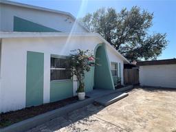 Picture of 2068 San Marino Way N, Clearwater, FL 33763