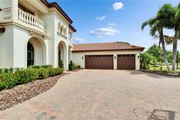 Picture of 16406 Chapman Crossing Drive, Lithia, FL 33547