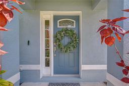 Picture of 7107 Colonial Lake Dr, Riverview, FL 33578