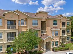 Picture of 621 Terrace Ridge Circle Unit 621, Davenport, FL 33896