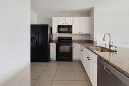 Picture of 312 Arbor Lakes Drive, Davenport, FL 33896