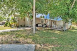 Picture of 3615 Lazy Lake Drive S, Lakeland, FL 33801