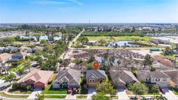 Picture of 1401 Parker Den Drive, Ruskin, FL 33570