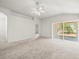 Picture of 3885 Crossline Drive, Spring Hill, FL 34609