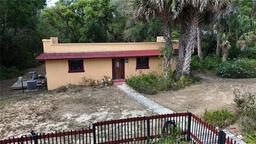 Picture of 308 Sunnyside Dr, Leesburg, FL 34748