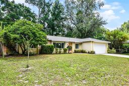 Picture of 327 Ketch Court, Orlando, FL 32835