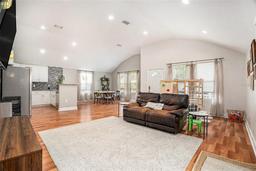 Picture of 2604 E Chelsea Street, Tampa, FL 33610