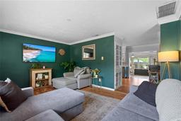 Picture of 1526 San Mateo Drive, Dunedin, FL 34698