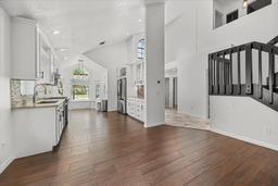 Picture of 5672 Parkview Lake Drive, Orlando, FL 32821